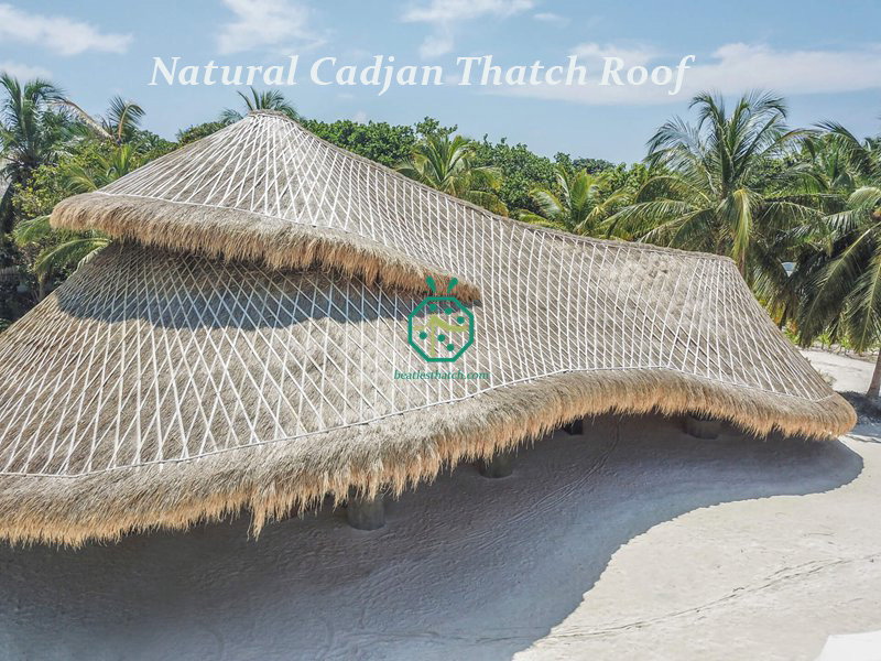 Natural Cadjan Thatch Roof Water Villa