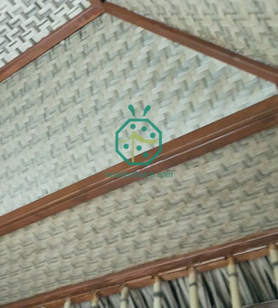 حصيرة العشب الاصطناعي المنسوجة لبطانة سقف منزل الأخشاب في الصين